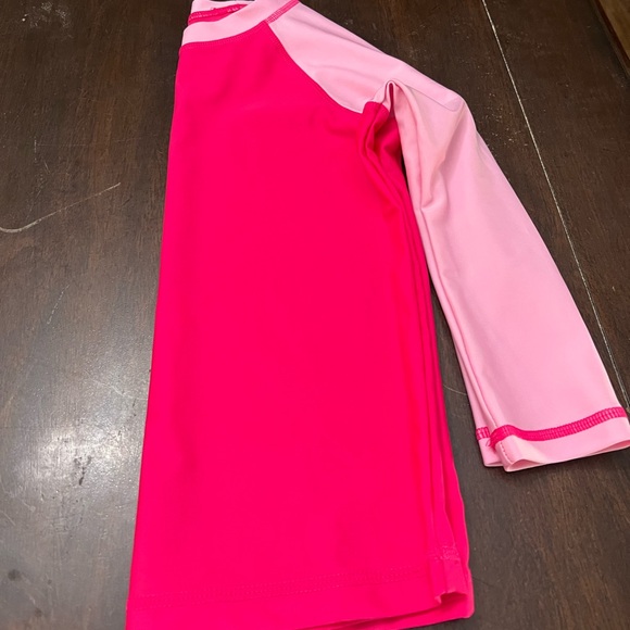 2 Piece Swimsuit with Rashguard - Picture 3 of 5